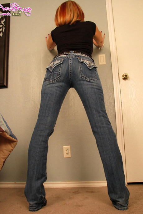Задница в джинсах картинка 52