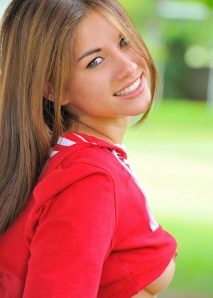 Голые девушки категория: Лицо