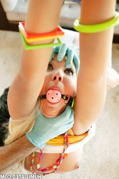 Подросток в бондаже картинка 1